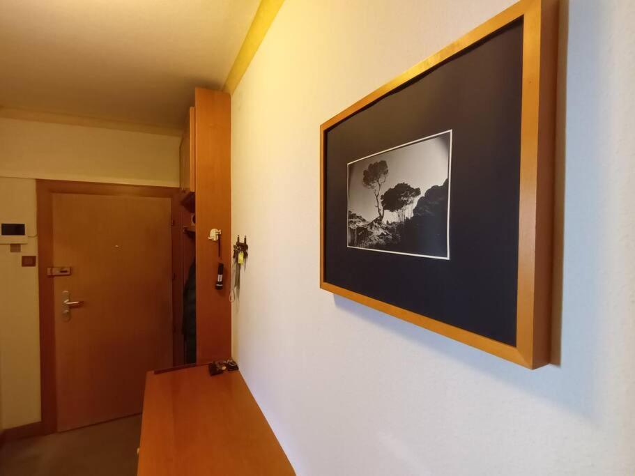 Modernes Apartment In Wien ภายนอก รูปภาพ