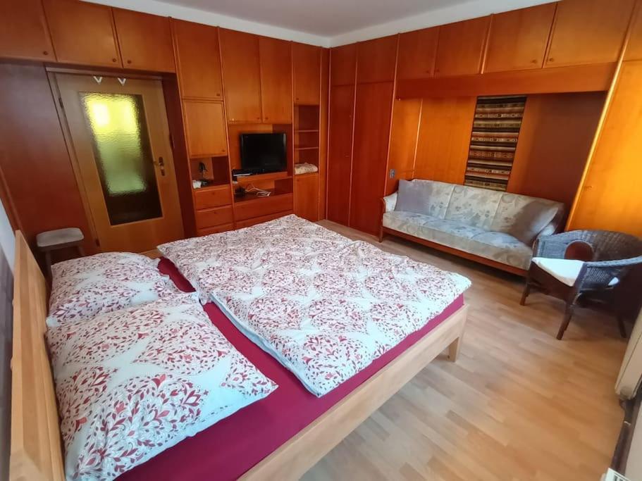 Modernes Apartment In Wien ภายนอก รูปภาพ