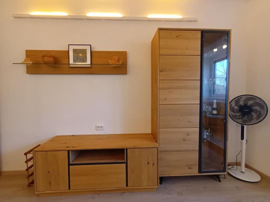 Modernes Apartment In Wien ภายนอก รูปภาพ