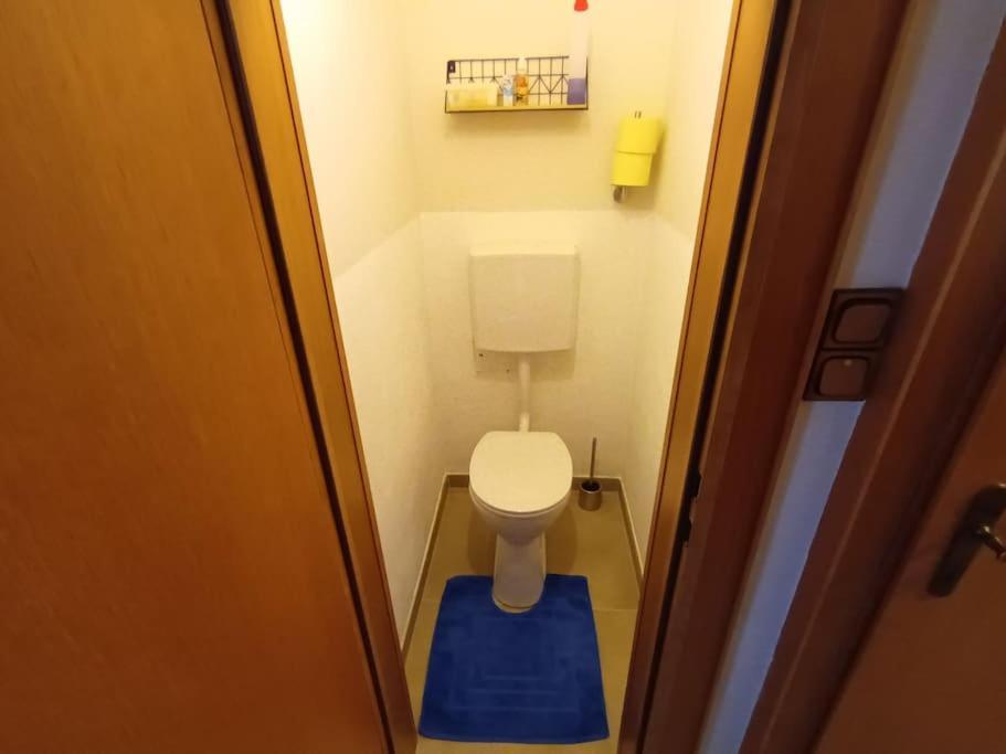 Modernes Apartment In Wien ภายนอก รูปภาพ