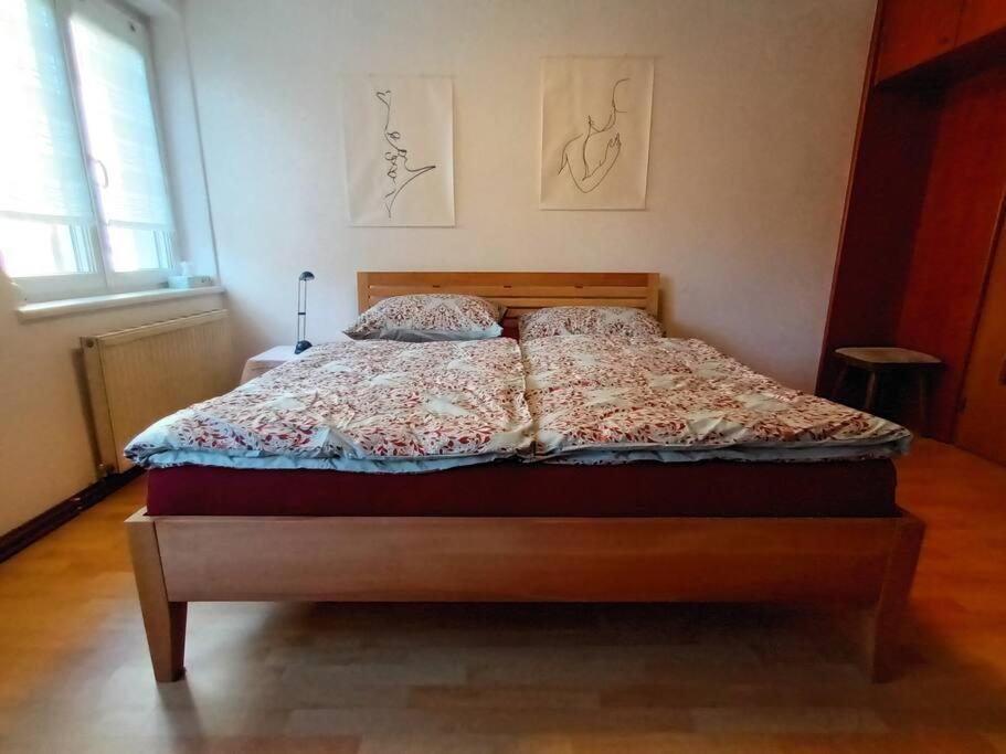 Modernes Apartment In Wien ภายนอก รูปภาพ